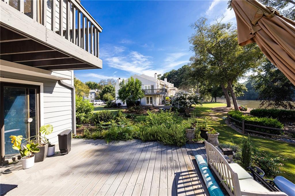 1018 Riverbend Club Drive SE Unit 18