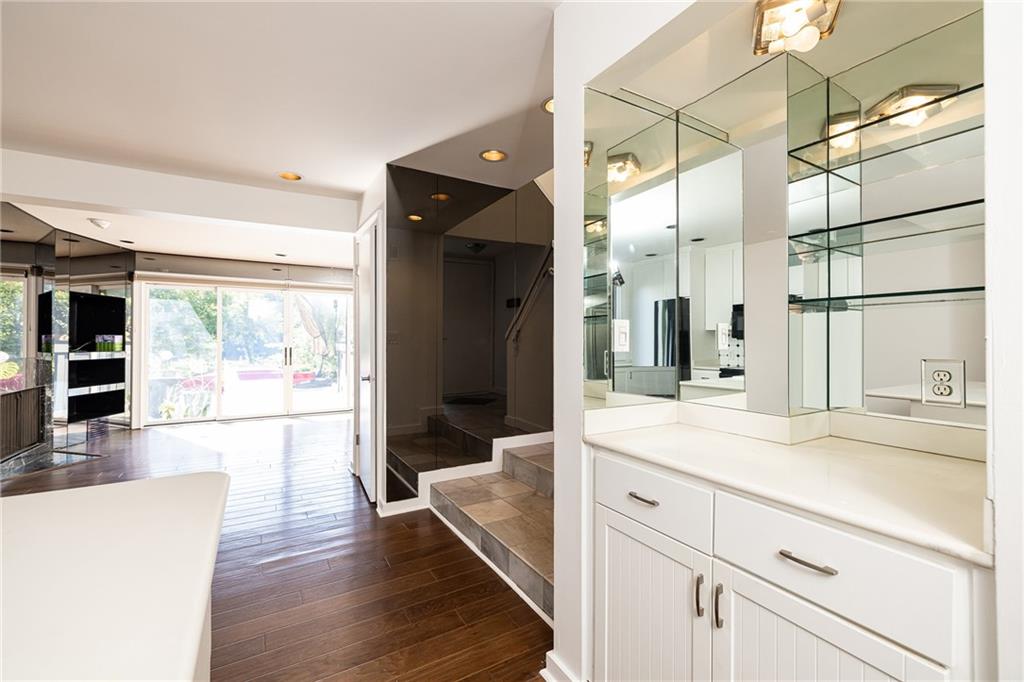 1018 Riverbend Club Drive SE Unit 18
