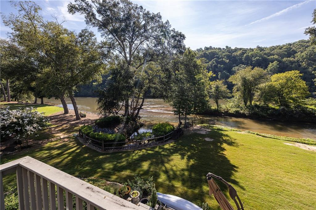 1018 Riverbend Club Drive SE Unit 18
