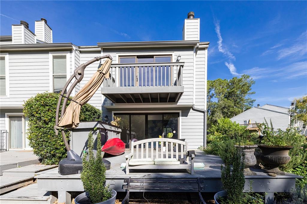 1018 Riverbend Club Drive SE Unit 18