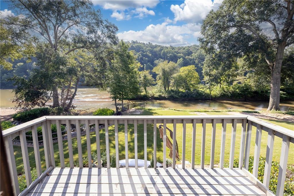 1018 Riverbend Club Drive SE Unit 18