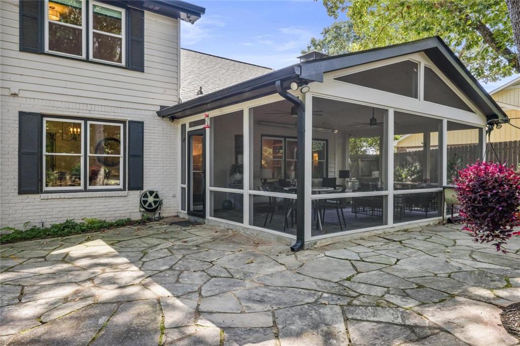 5142 Corners Drive