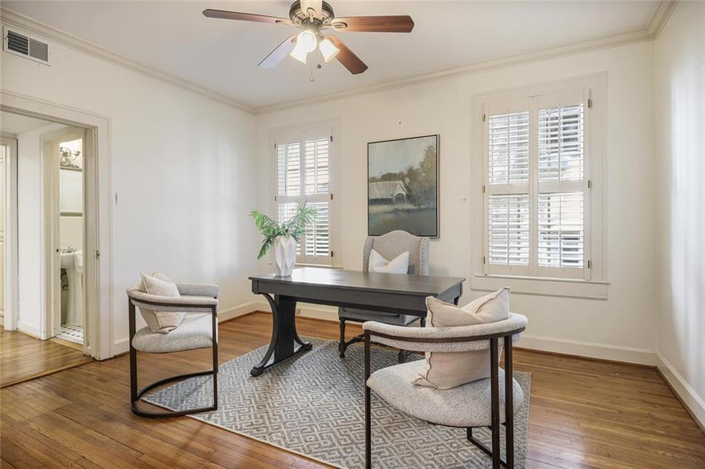 2218 Peachtree Road NW