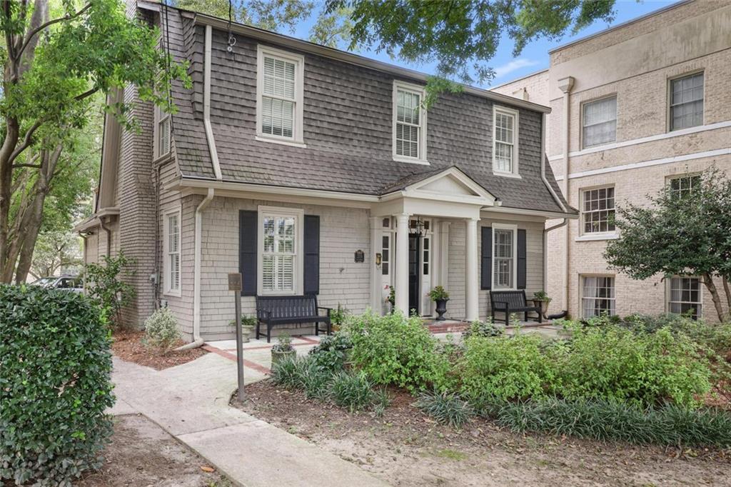2218 Peachtree Road NW