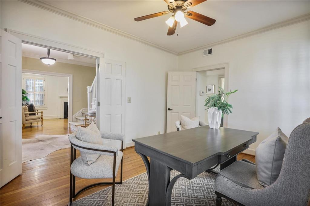 2218 Peachtree Road NW