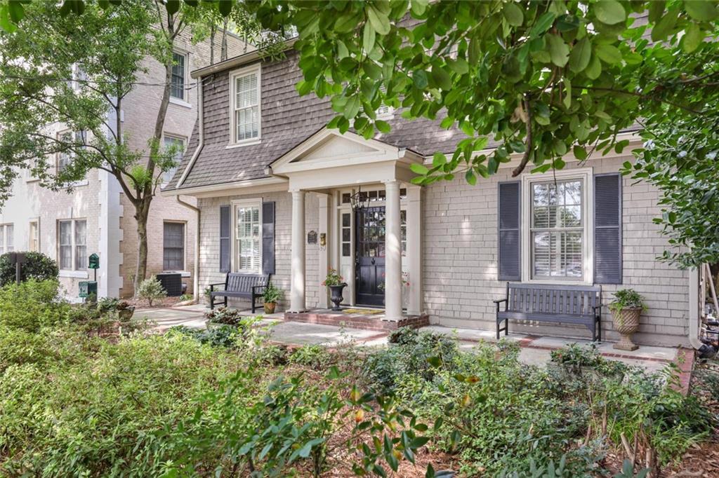 2218 Peachtree Road NW