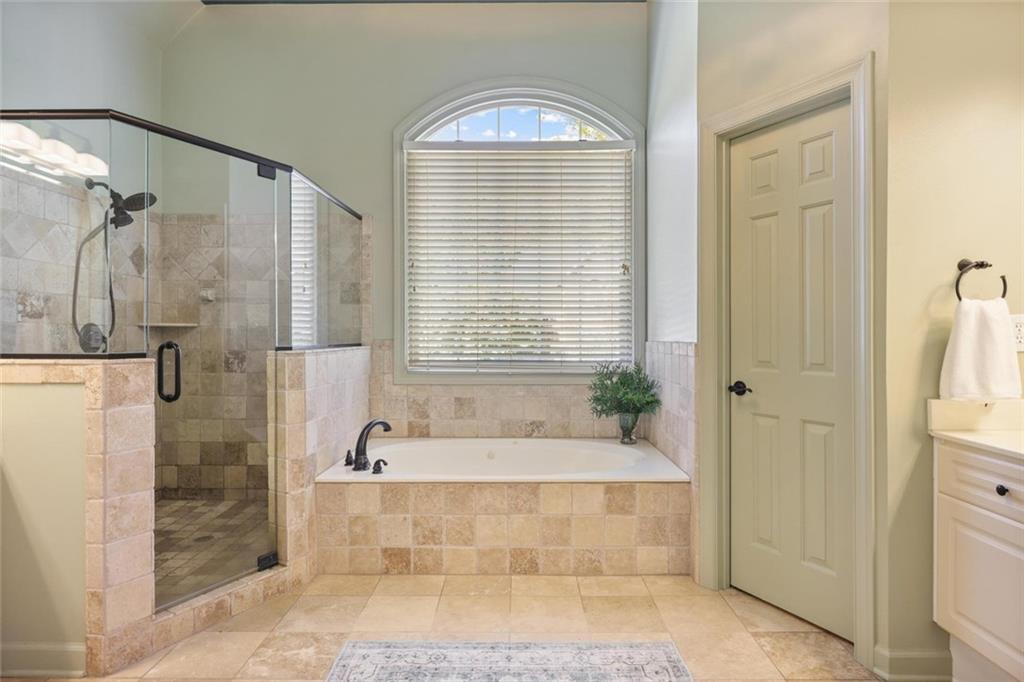 290 Edwardton Court