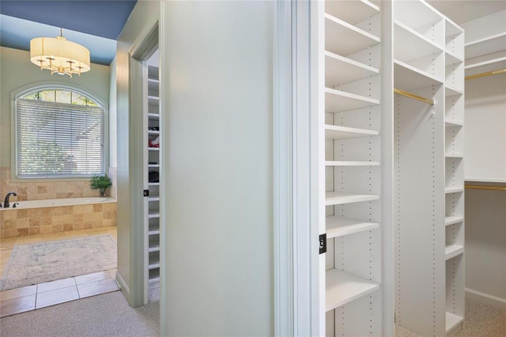 290 Edwardton Court