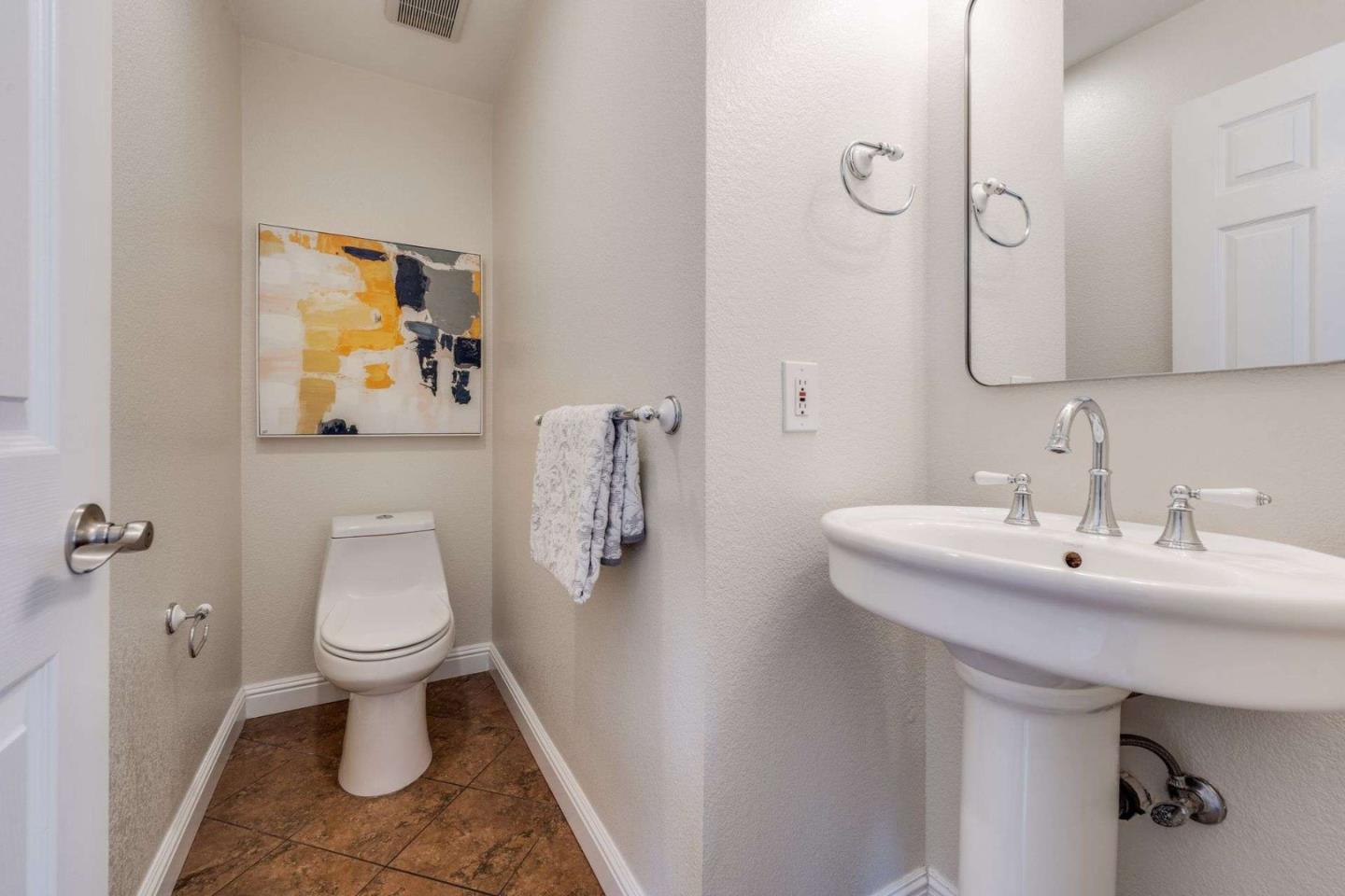 105 Chetwood DR