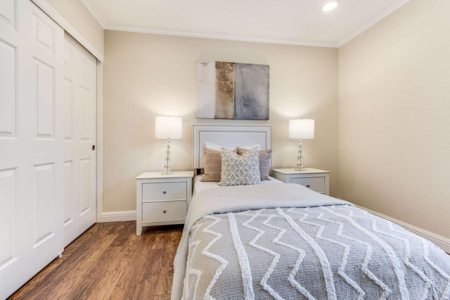 105 Chetwood DR