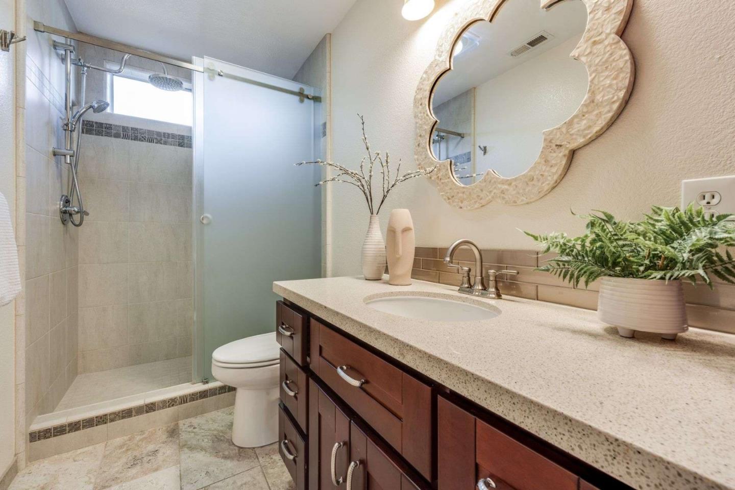 105 Chetwood DR