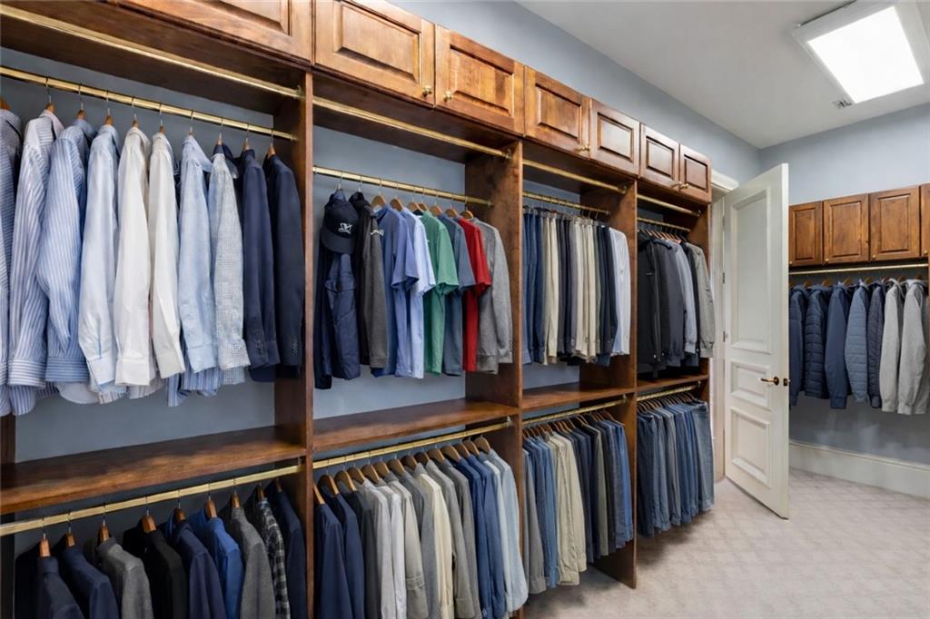 675 W Paces Ferry Unit #10 Road NW