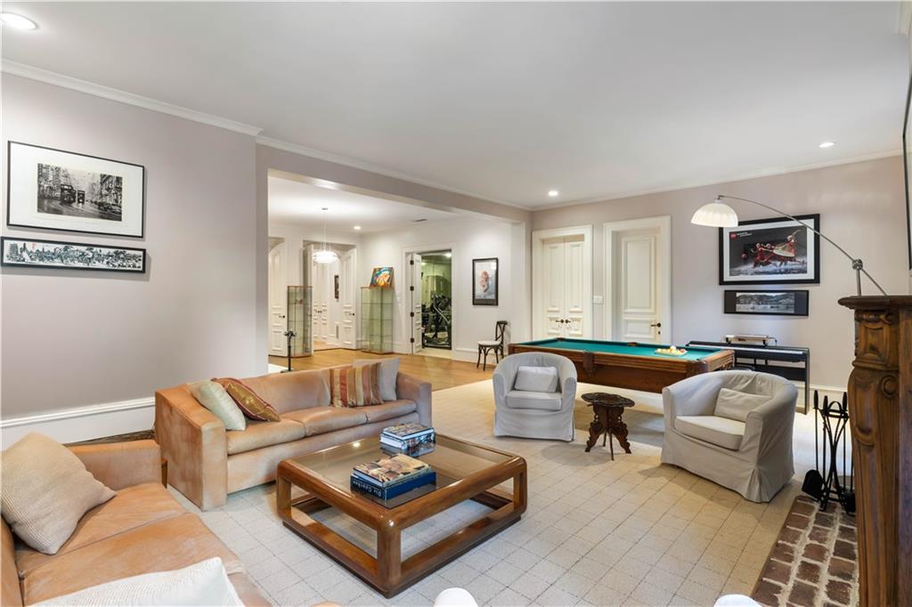 675 W Paces Ferry Unit #10 Road NW