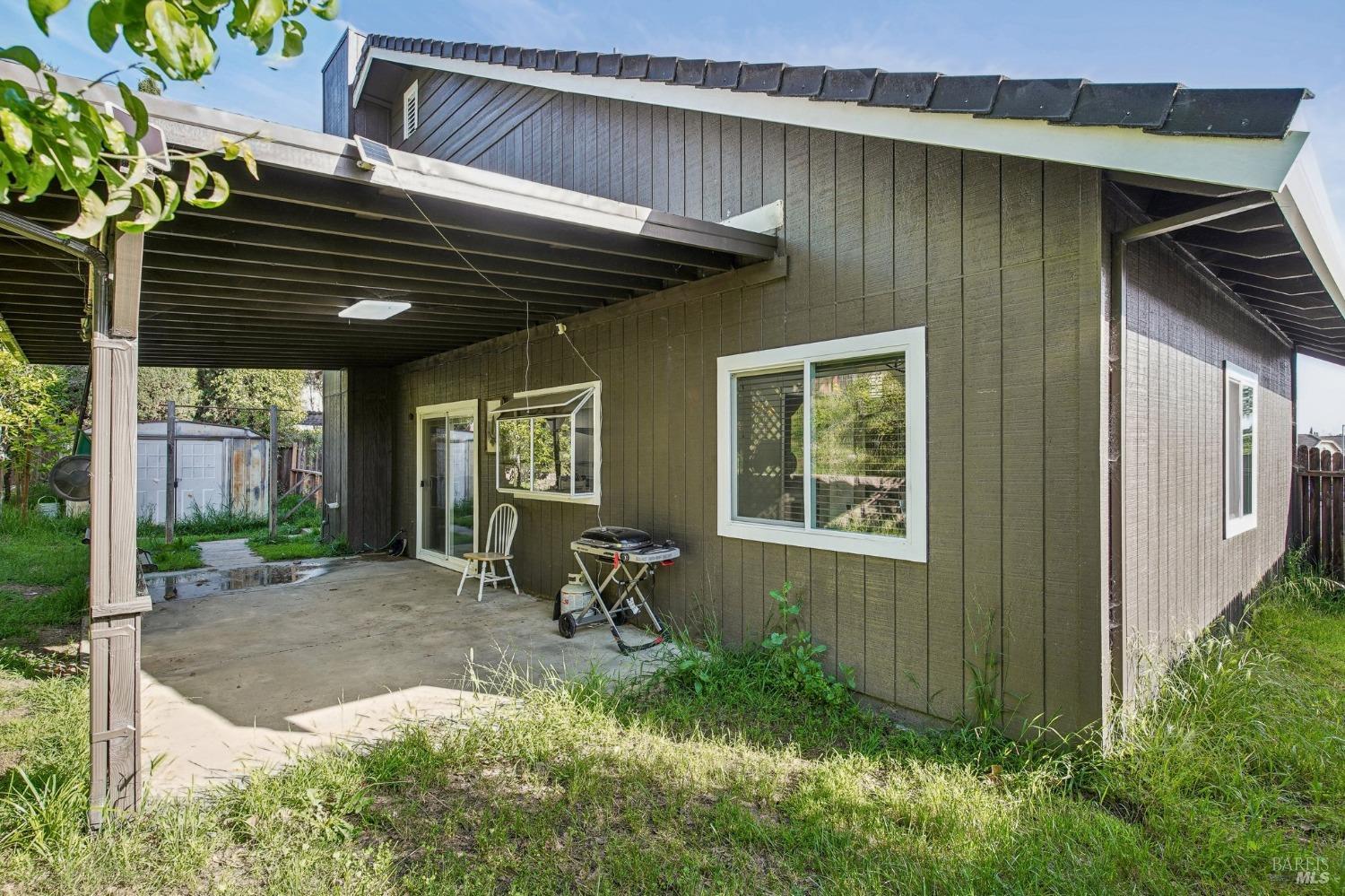 436 McGrue Cir