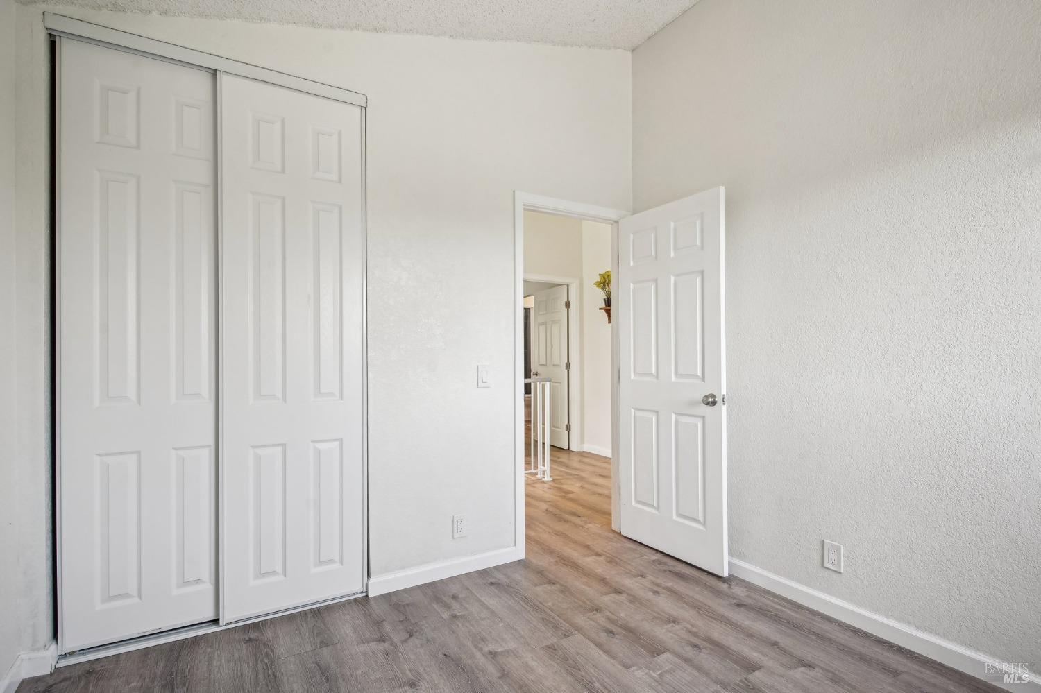 436 McGrue Cir