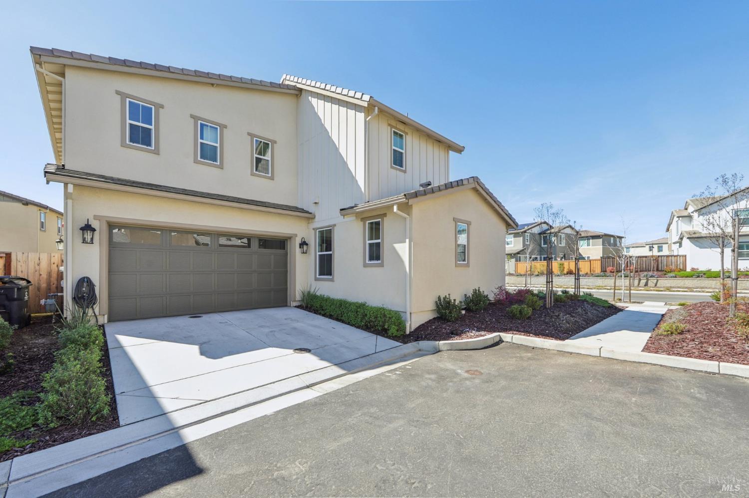 2464 Lake Club Drive