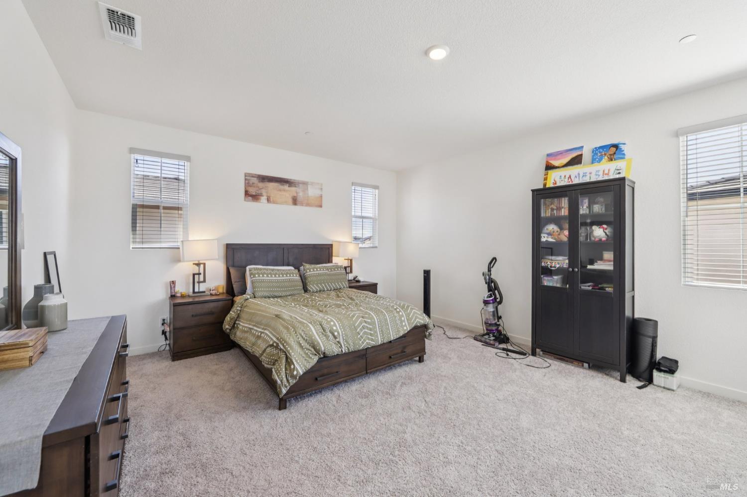 2464 Lake Club Drive