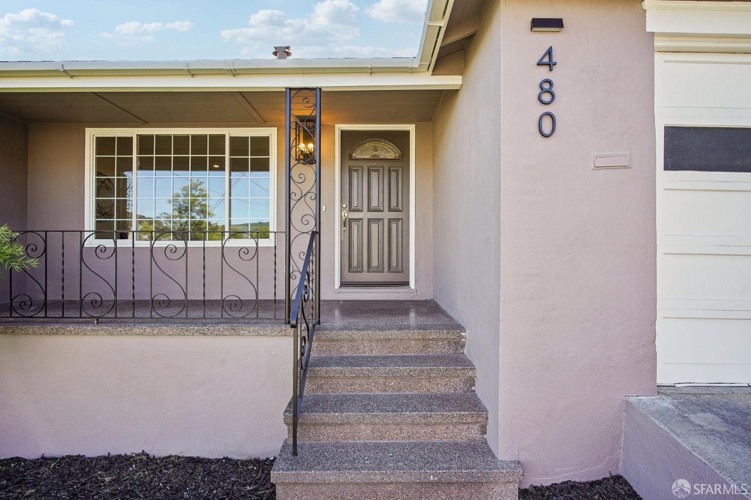 480 Cypress Ave