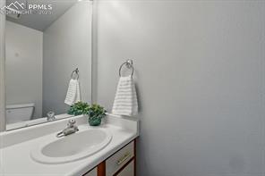 3525 Queen Anne Way