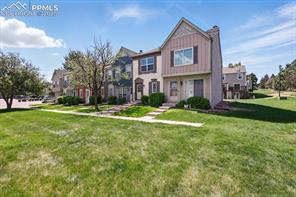 3525 Queen Anne Way