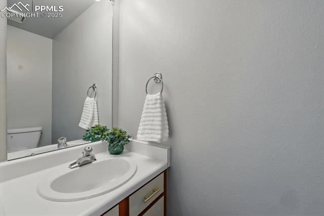 3525 Queen Anne Way
