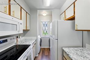 3525 Queen Anne Way