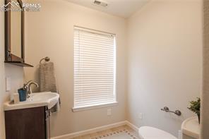 1075 Wisdom Heights