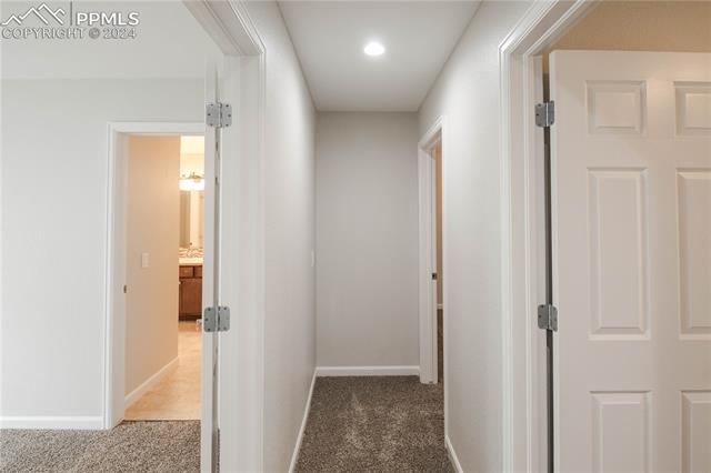 1075 Wisdom Heights