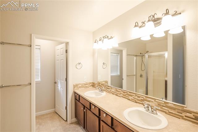 1075 Wisdom Heights
