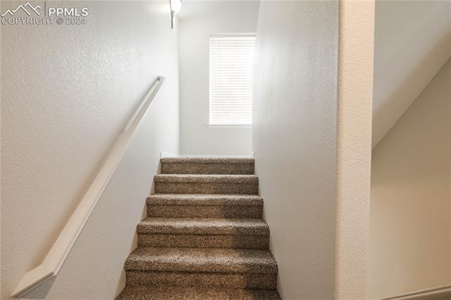 1075 Wisdom Heights