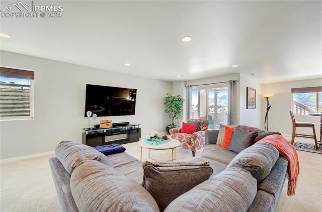 11656 Spectacular Bid Circle