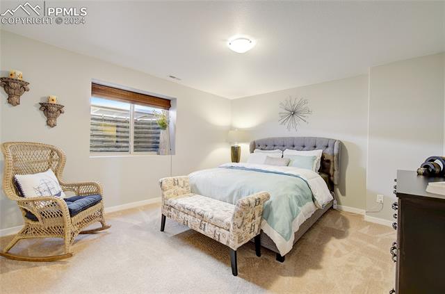 11656 Spectacular Bid Circle