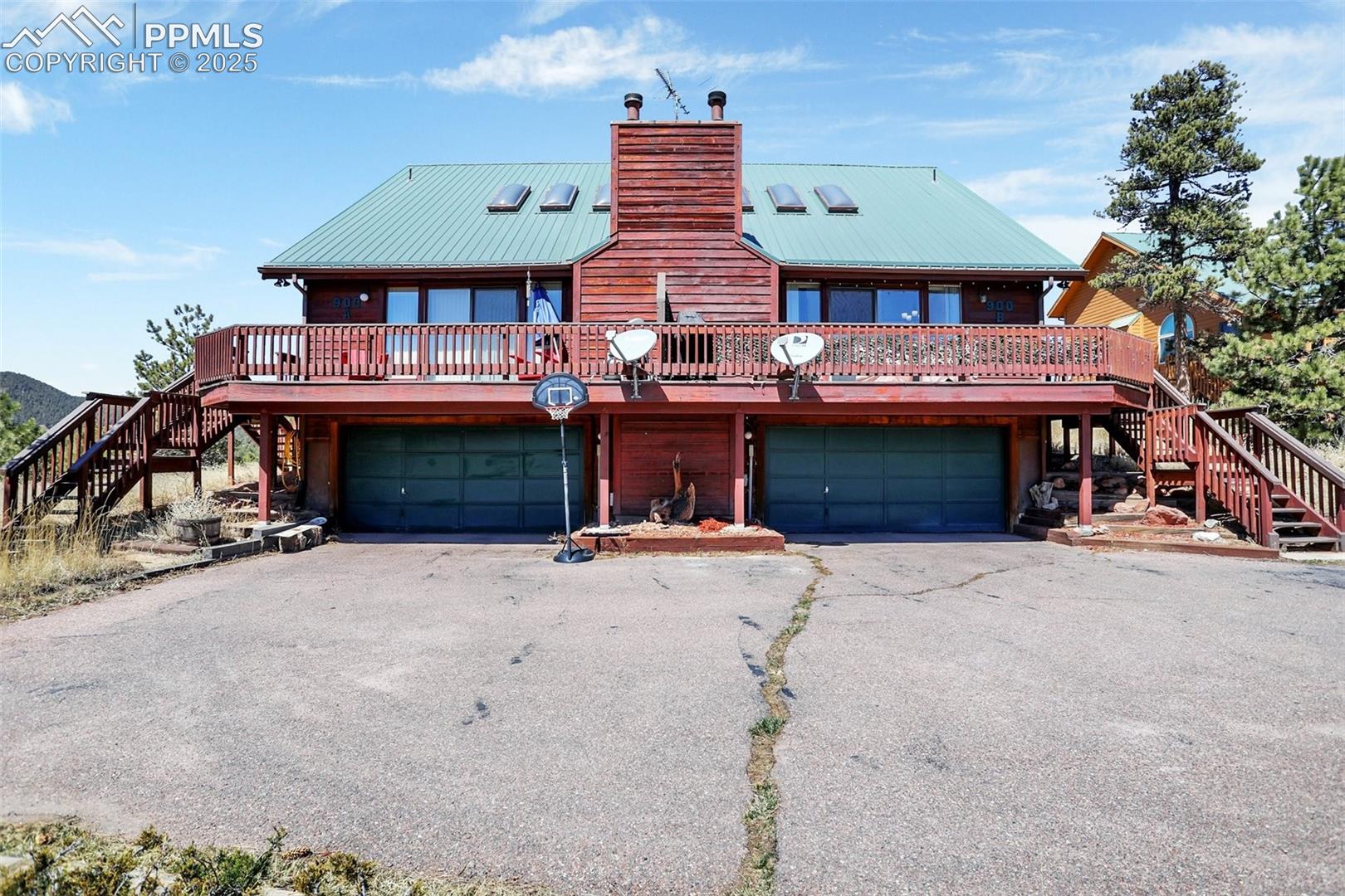 900 Ponderosa Way