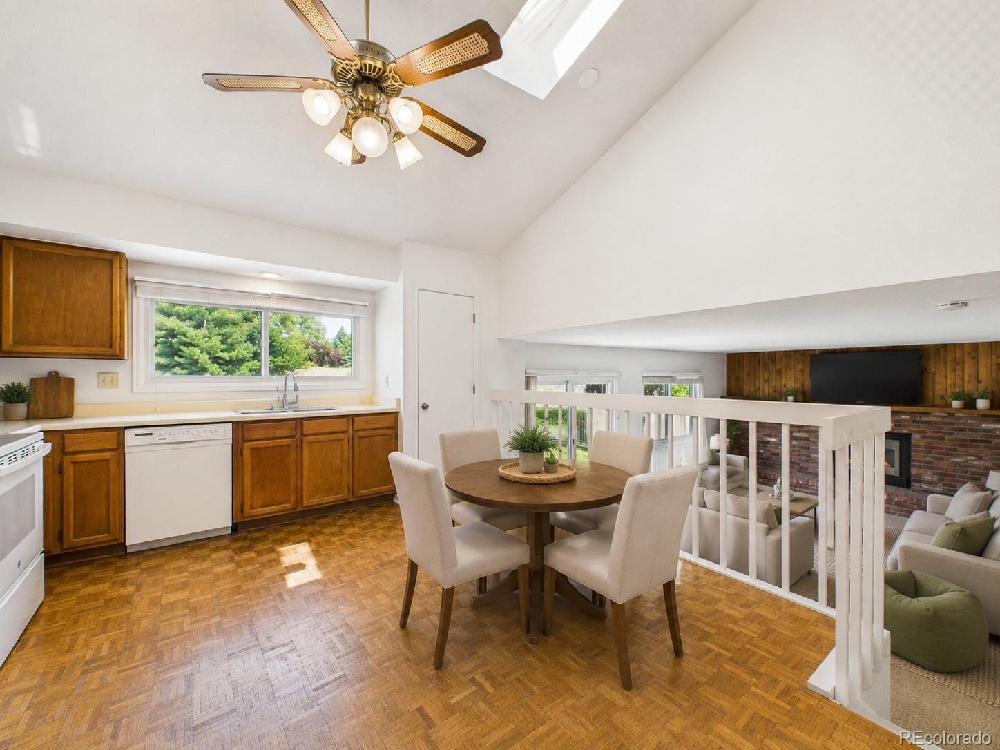 5572 S Zeno Court