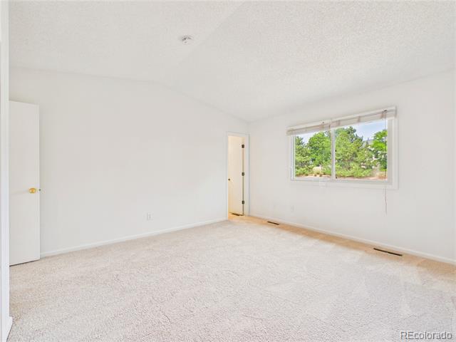 5572 S Zeno Court
