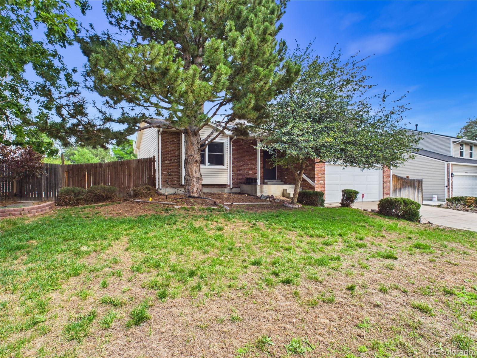 5572 S Zeno Court