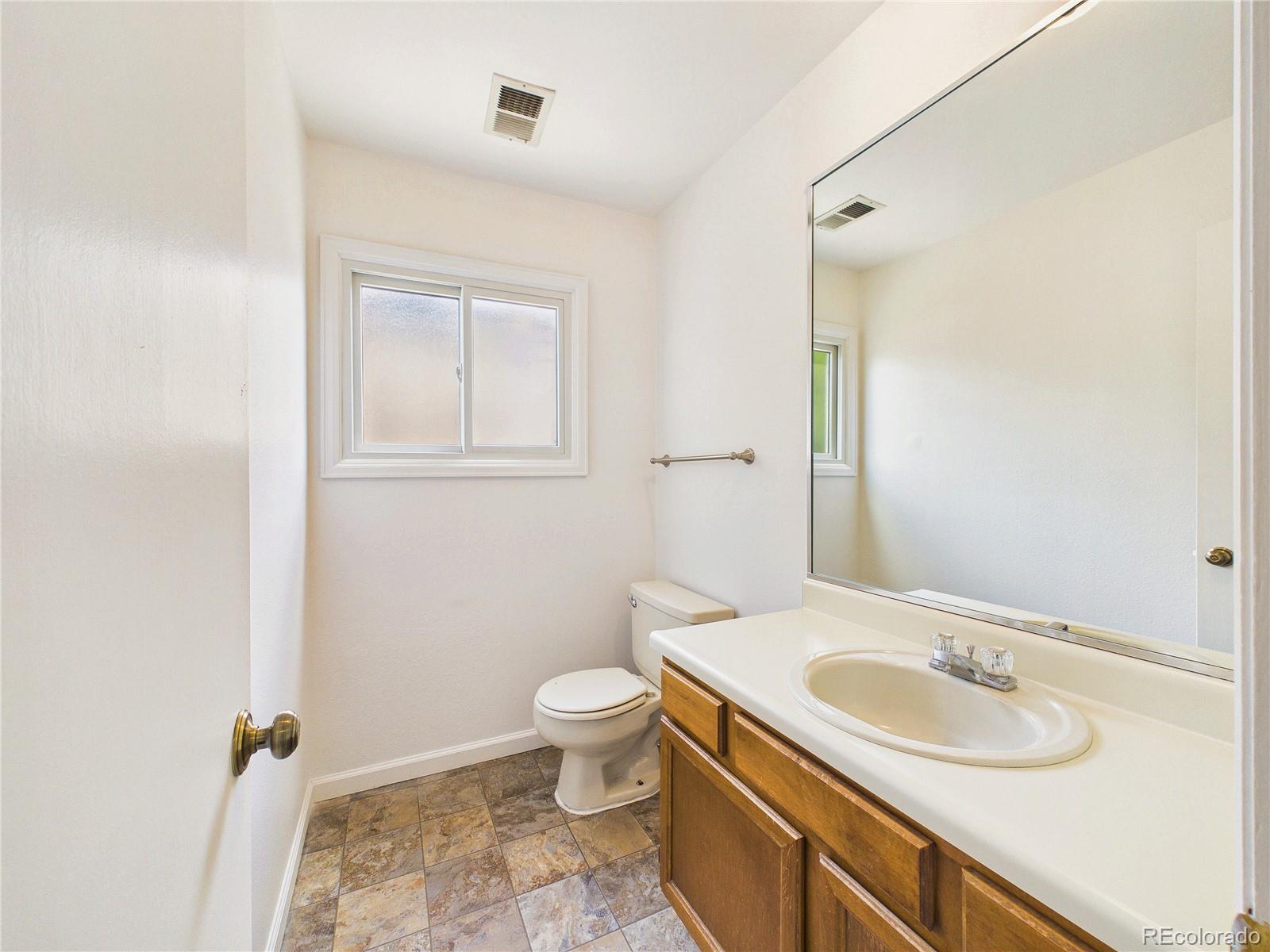 5572 S Zeno Court