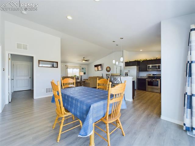 1021 W Calle Del Ciervo Drive