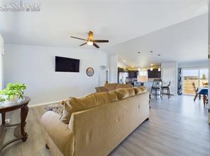1021 W Calle Del Ciervo Drive