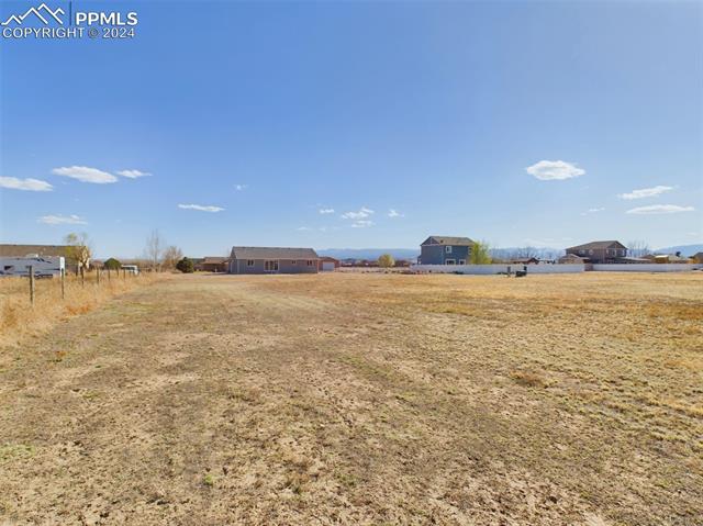 1021 W Calle Del Ciervo Drive