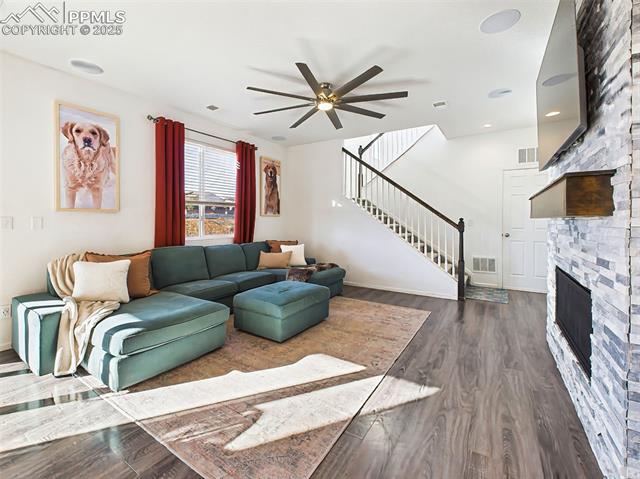 PeakView Living on Anders Ridge