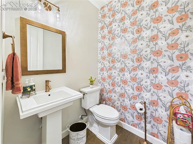 784 Sweet Pine Court