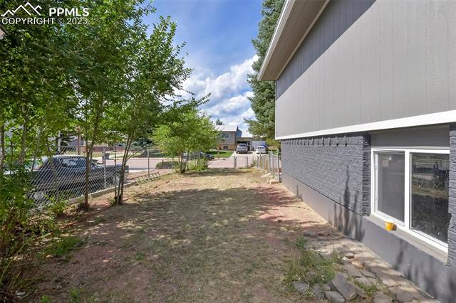 7355 Franconia Drive