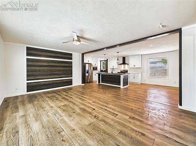 882 S Tolstoi Drive