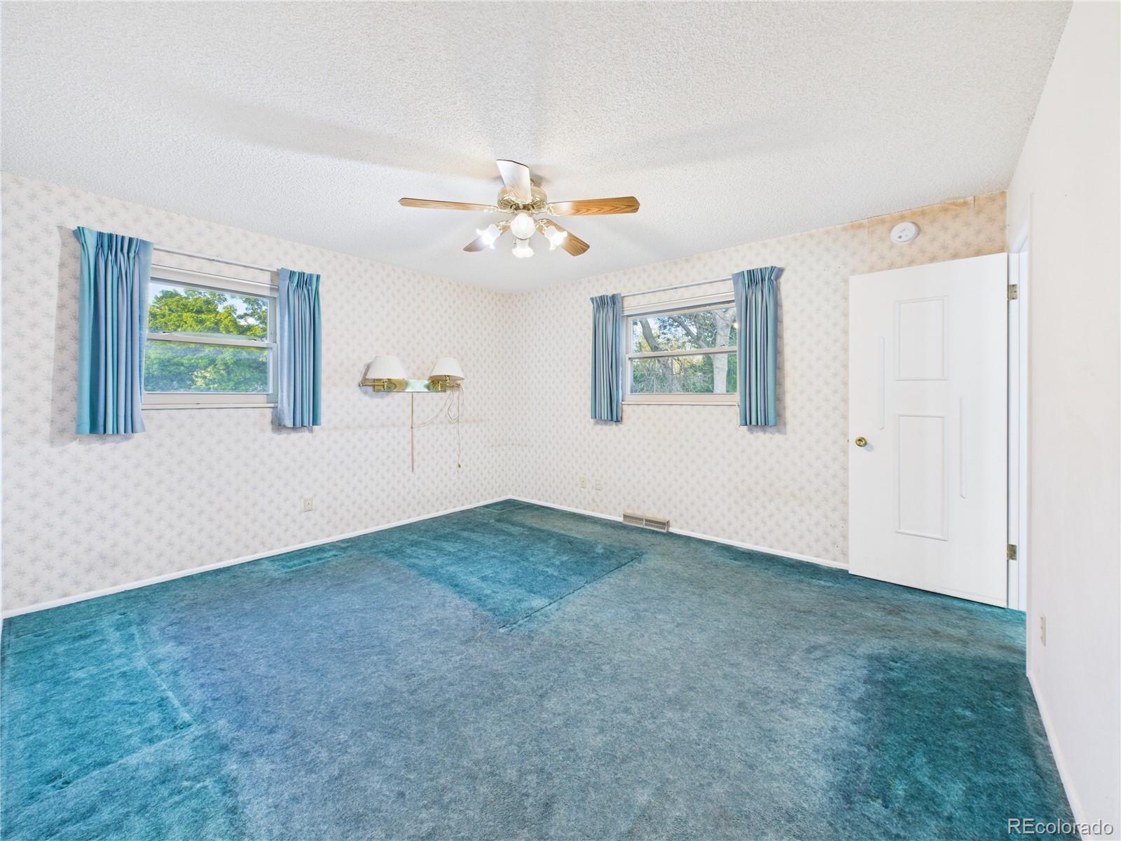 2206 Greenwich Circle