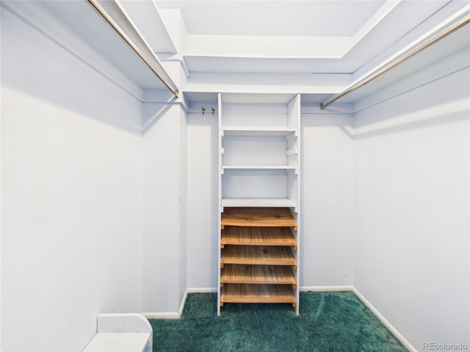 2206 Greenwich Circle