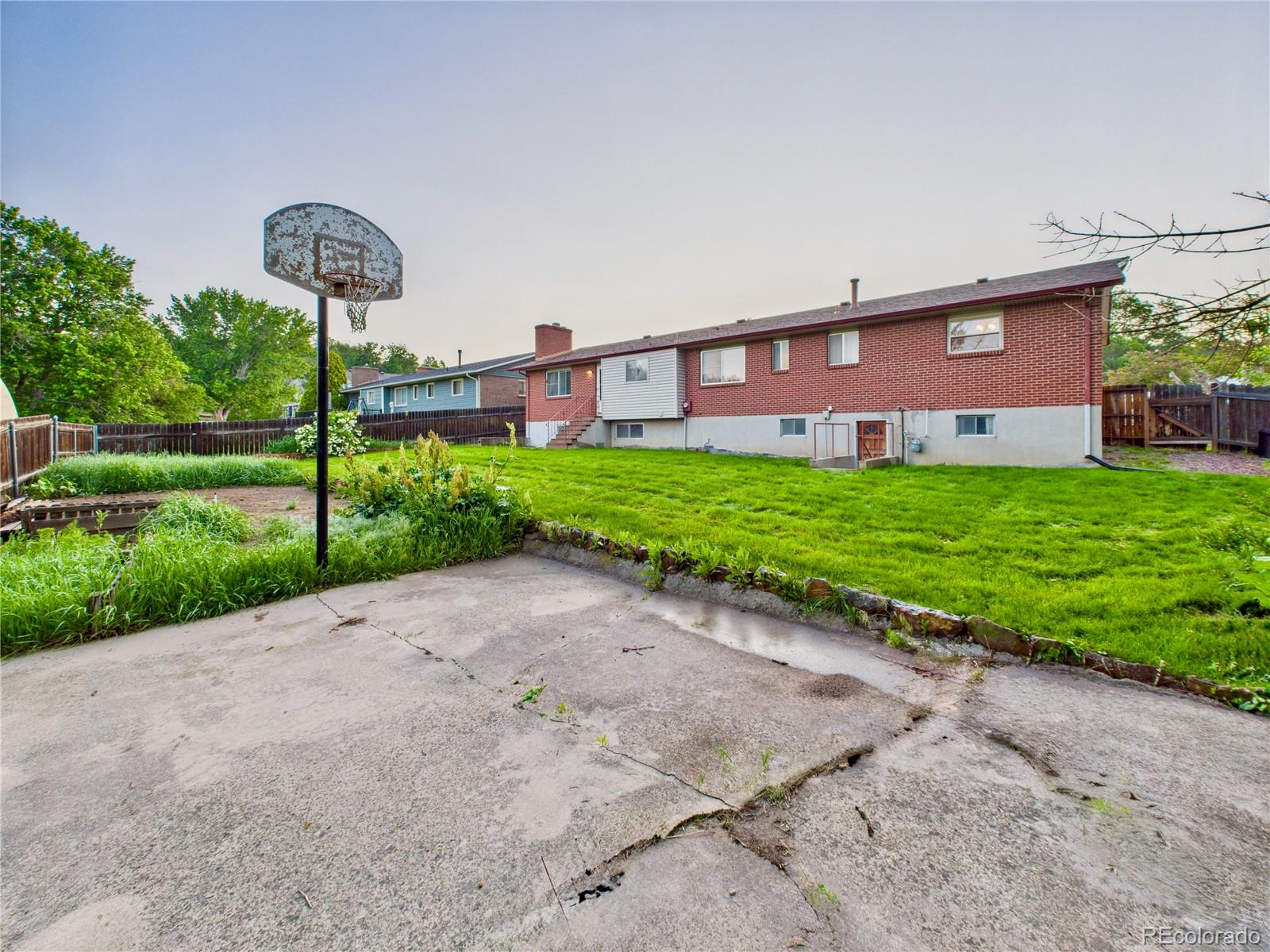 2206 Greenwich Circle