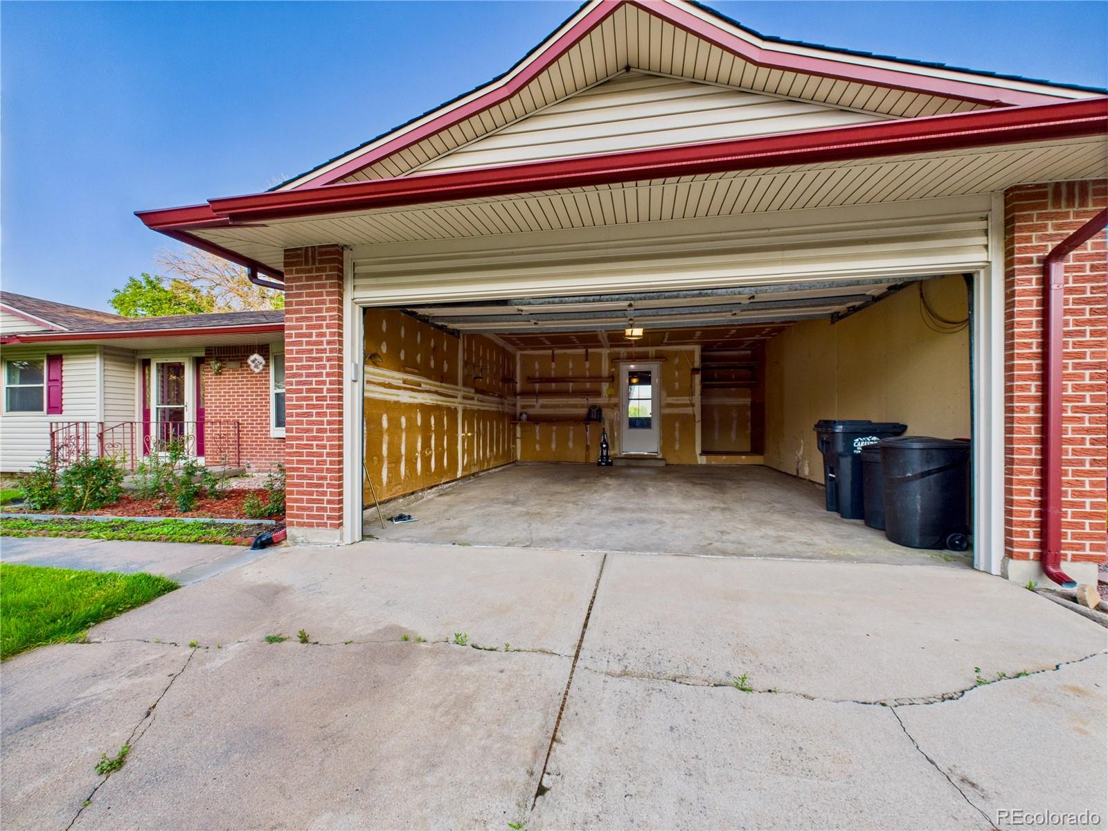 2206 Greenwich Circle