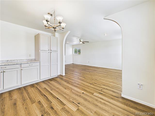 939 S Sweetwater Drive Unit: 939