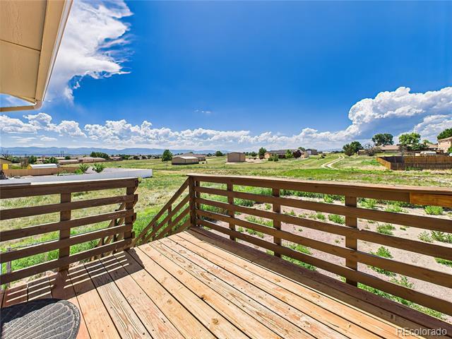 939 S Sweetwater Drive Unit: 939